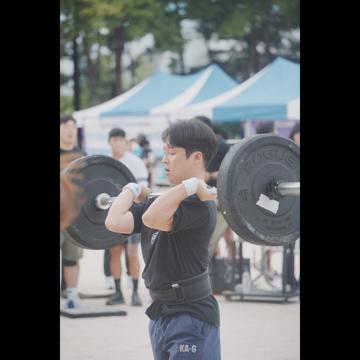 Jinyoung Ahn profile photo