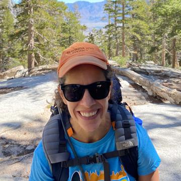 Adrienne Peres profile photo