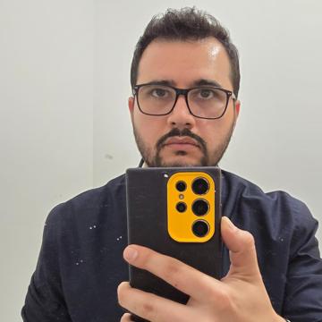 Enrique Rivera profile photo