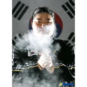 Lee Hongseok profile photo