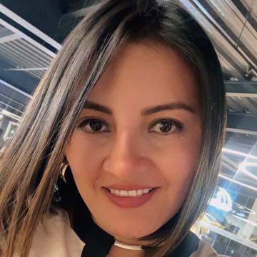 Claudia Moya profile photo