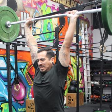 Adrian Valencia profile photo