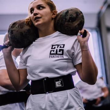 Vânia Mendes profile photo