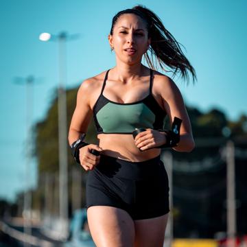 Bruna Flores Martins profile photo