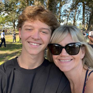 Laura Morey profile photo