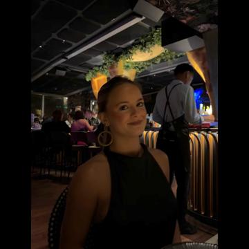 Olivia Marques e Costa profile photo