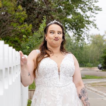 Elizabeth Becker profile photo