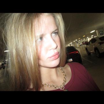 Ellie Christiansen profile photo