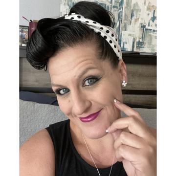 Megan Anderson profile photo