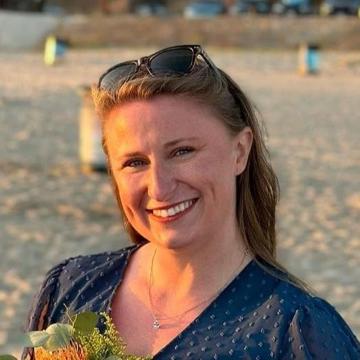 Erica Peters profile photo