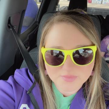 Nicole Edwards profile photo