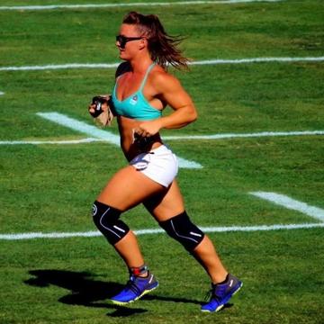 Danielle Szpindor Viale profile photo