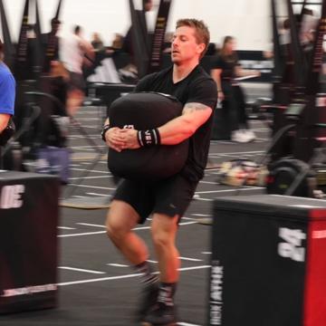 Florian Dingl profile photo