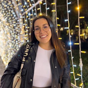 Maria Oliveira profile photo
