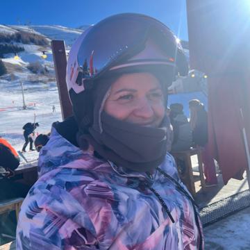 Claire Jones profile photo