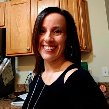 Lisa Robinson profile photo