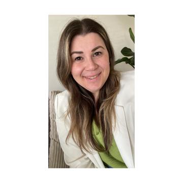 Gul Gamze Ozcelik profile photo