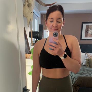 Holly Macdonald profile photo