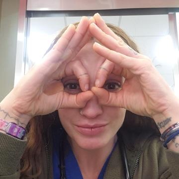 Kat Boutos profile photo