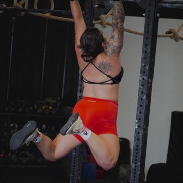 Alyssa Flores profile photo