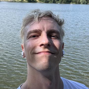 Pawel Ratajczyk profile photo