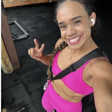 Rebeka Lima Firme profile photo