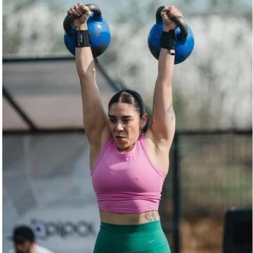 Adriana Carlos profile photo