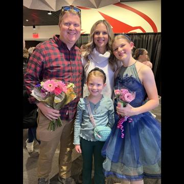 Julie Ellis profile photo