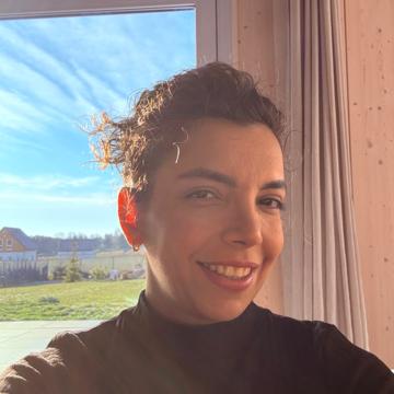 Shima Asadi profile photo