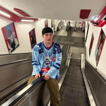 Carl-Christian Schmidt profile photo