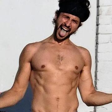 Donovan Hurst profile photo