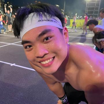 Ren Yi Weng profile photo