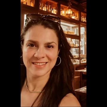 Lara Paula Robelo Bleyer profile photo