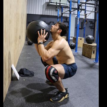 Izzy Carrera profile photo