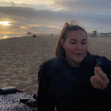 Kaitlin Fox profile photo