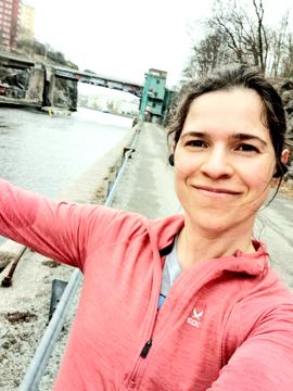 Luciana Oliveira profile photo