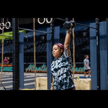 Lizvette Santibanez profile photo