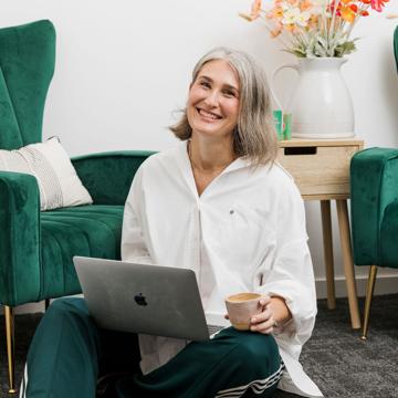 Ange Nennie profile photo