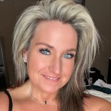 Jennifer Elliott profile photo