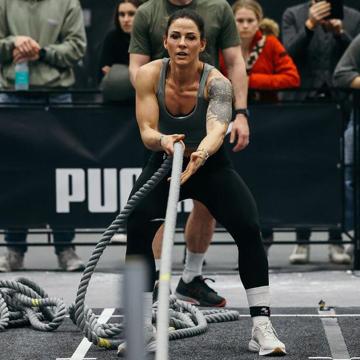 Olivia Henner profile photo