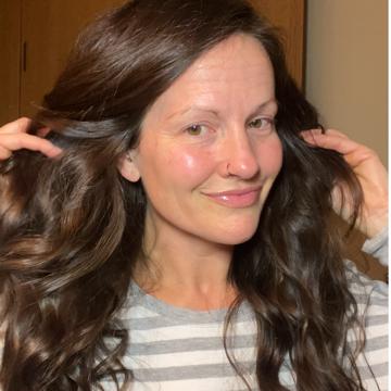 Angela Hoff profile photo