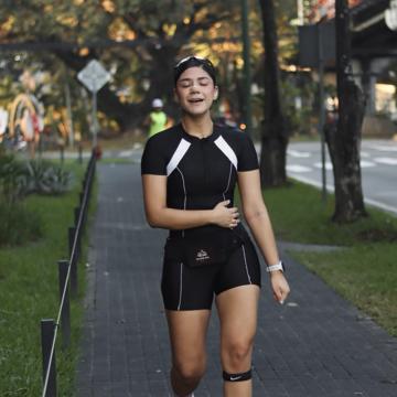 Almaret López profile photo