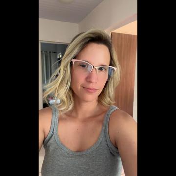 Milena Almeida profile photo