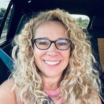 Geri Holmes profile photo