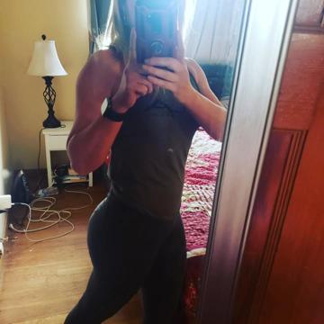 Yanara Sanchez Alvarez profile photo