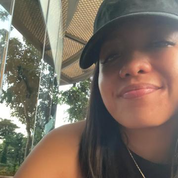 Andrea Samantha Reyes profile photo