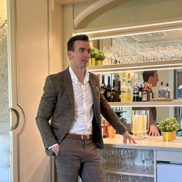 Christopher Ashton profile photo