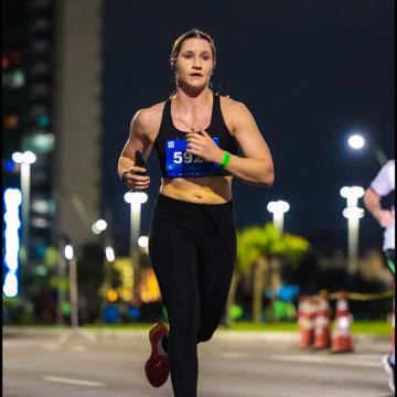 Letícia Ferronato profile photo