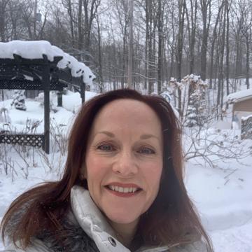 Molly Sweet profile photo