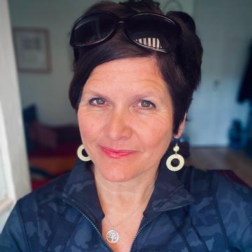 Réka Pigniczky profile photo